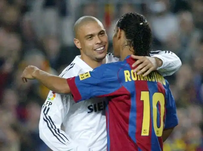 球队对球员 球队对球员